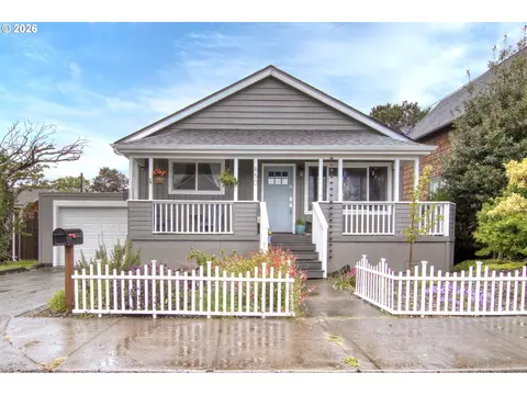 850 1st Ave, Seaside, OR 97138