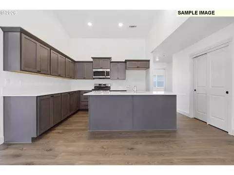 845 E Kinsley Ave, Hermiston, OR 97838 photo 9