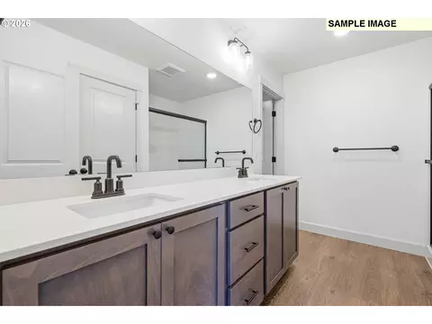 845 E Kinsley Ave, Hermiston, OR 97838 photo 18