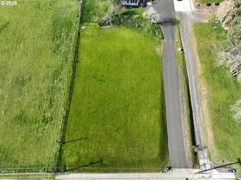 W 10th St, The Dalles, OR 97058 photo 3