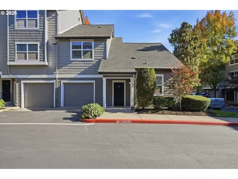 729 SE Fairwinds Loop, Vancouver, WA 98661