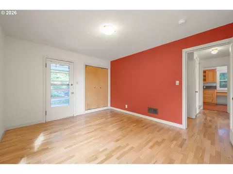Living - 2362 Charnelton St, Eugene, OR 97405 photo 6 of 8