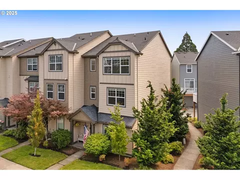 11002 SW Sage Ter, Portland, OR 97223