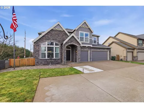 2319 N Roger Smith Dr, Newberg, OR 97132