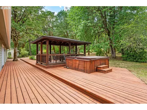 Exterior - 84640 Lorane Hwy, Eugene, OR 97405 photo 7 of 9