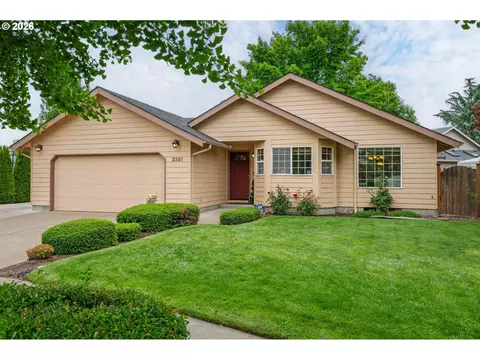 2381 Dale Ave, Eugene, OR 97408
