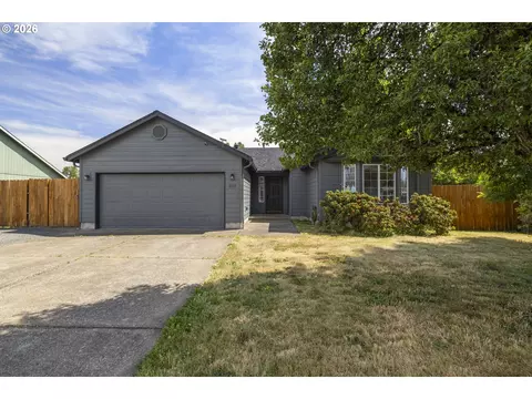 500 Hobson St, Stayton, OR 97383