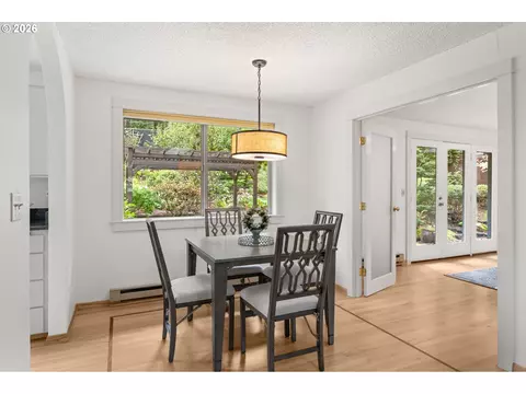Dining - 4861 Donald St, Eugene, OR 97405 photo 2 of 2