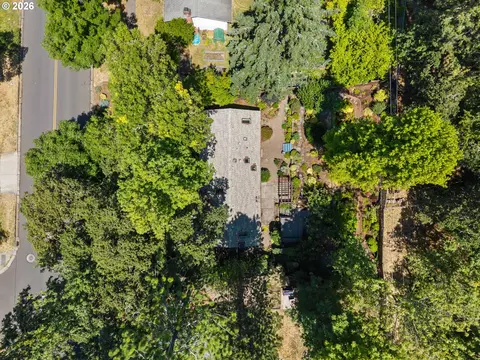 View/Area - 4861 Donald St, Eugene, OR 97405 photo 4 of 4