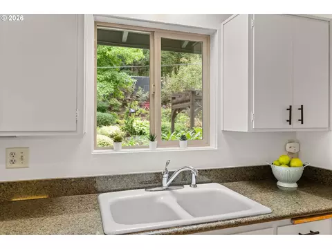 Kitchen - 4861 Donald St, Eugene, OR 97405 photo 3 of 3