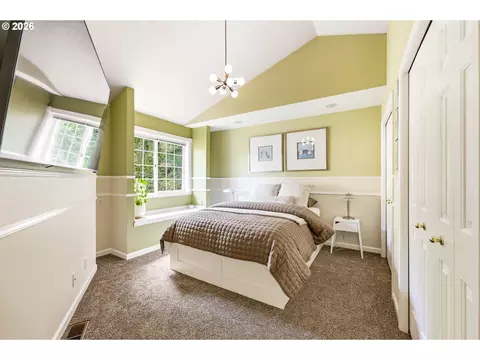 Bedroom - 2669 Garfield St, Eugene, OR 97405 photo 3 of 4
