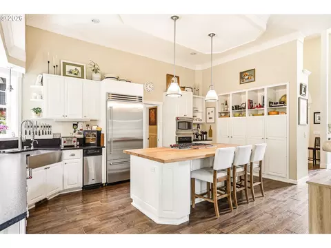 Kitchen - 2669 Garfield St, Eugene, OR 97405 photo 1 of 6