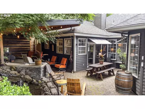Exterior - 2669 Garfield St, Eugene, OR 97405 photo 5 of 11