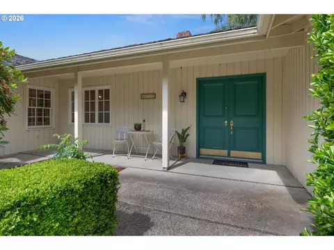 4225 SW 52nd Ave, Portland, OR 97221