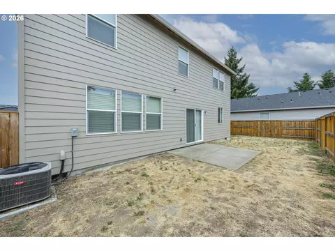 Exterior - 1729 Milo Way, Eugene, OR 97404 photo 5 of 7