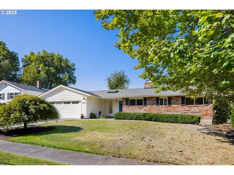 6025 SW Spruce Ave, Beaverton, OR 97005