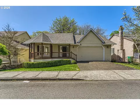 13797 SE 141st Ave, Clackamas, OR 97015