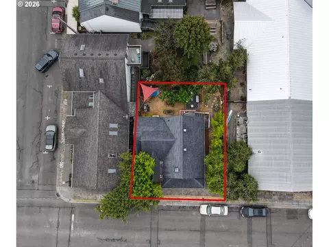 View/Area - 239 Maple St, Florence, OR 97439 photo 1 of 6
