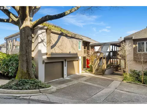 722 NW Westover Cir, Portland, OR 97210