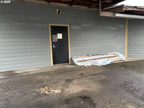 755 S Canyon Blvd, John Day, OR 97845