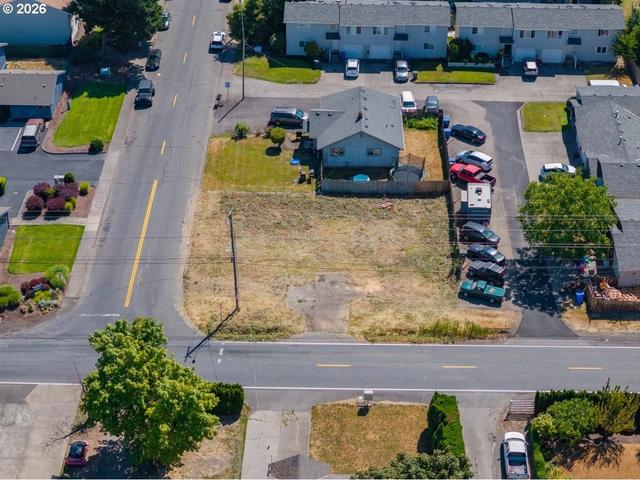 2580 Fisher Rd, Salem, OR 97305