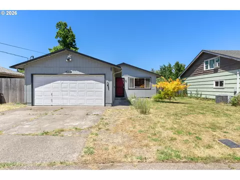 4526 Daisy St, Springfield, OR 97478 photo 2