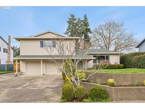 2931 SE Cornutt St, Hillsboro, OR 97123