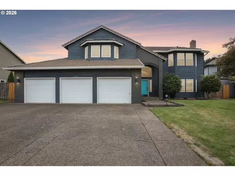 1076 SE 61st Way, Hillsboro, OR 97123