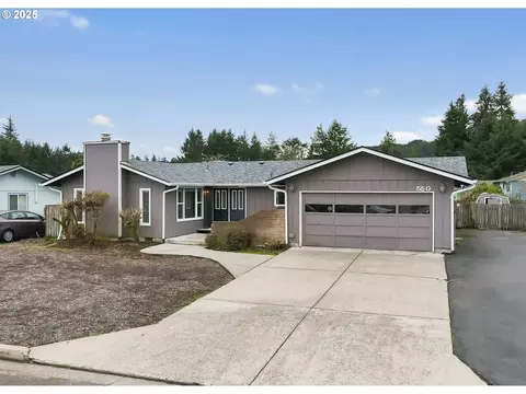 550 Evergreen Loop, Reedsport, OR 97467