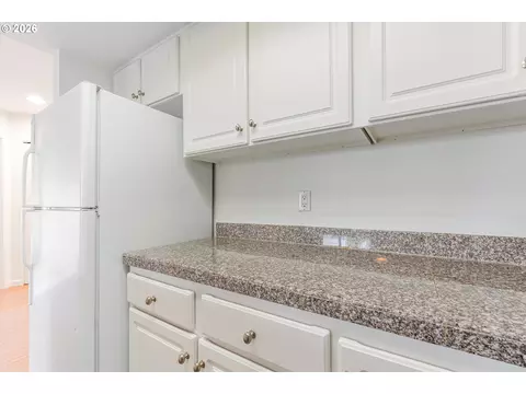 Kitchen - 10168 SE Talbert St, Clackamas, OR 97015 photo 3 of 3