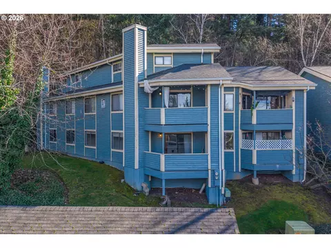 Exterior - 10168 SE Talbert St, Clackamas, OR 97015 photo 3 of 3