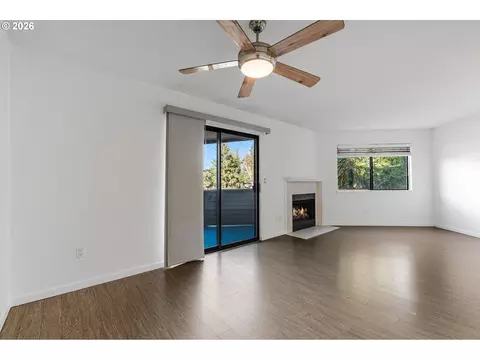 Living - 10168 SE Talbert St, Clackamas, OR 97015 photo 4 of 6