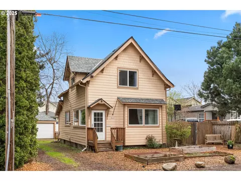 8059 SE Main St, Portland, OR 97215