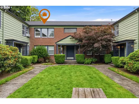 1631 SE Washington St, Portland, OR 97214