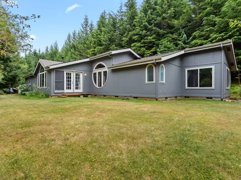 Exterior - 502 SE Red Elder Dr, Corbett, OR 97019 photo 10 of 19