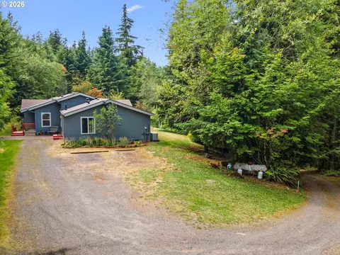 Exterior - 502 SE Red Elder Dr, Corbett, OR 97019 photo 1 of 19