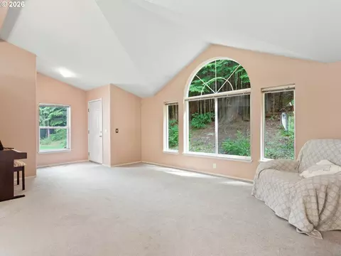 Living - 502 SE Red Elder Dr, Corbett, OR 97019 photo 1 of 4