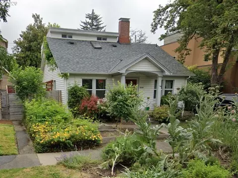 2229 Kincaid St, Eugene, OR 97405