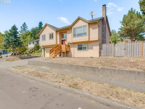 229 SW 22nd St, Troutdale, OR 97060