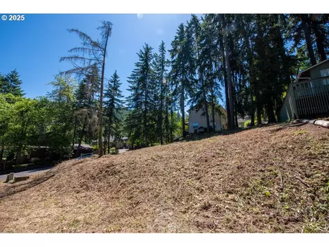 S 69th Pl, Springfield, OR 97478 photo 8