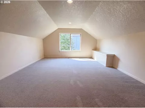 Bedroom - 2817 SE Condor Ave, Gresham, OR 97080 photo 6 of 6