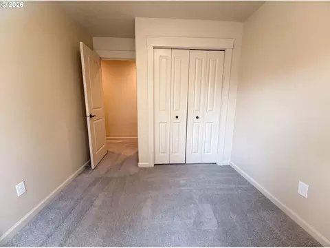 Bedroom - 2817 SE Condor Ave, Gresham, OR 97080 photo 4 of 6