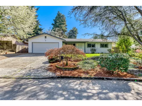 1120 SE Spruce Ct, Gresham, OR 97080