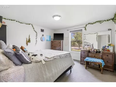 Bedroom - 80036 Prindle Loop Rd, Hermiston, OR 97838 photo 4 of 4