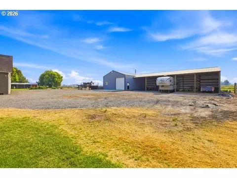 Exterior - 80036 Prindle Loop Rd, Hermiston, OR 97838 photo 9 of 12
