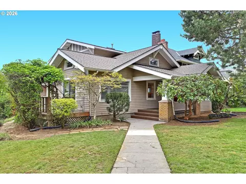 415 NE Mirimar Pl, Portland, OR 97232