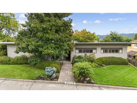 2323 Olive St, Eugene, OR 97405