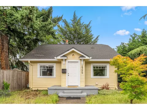 6926 NE Garfield Ave, Portland, OR 97211