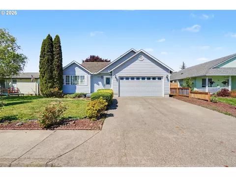 740 SE Lacey St, Sheridan, OR 97378