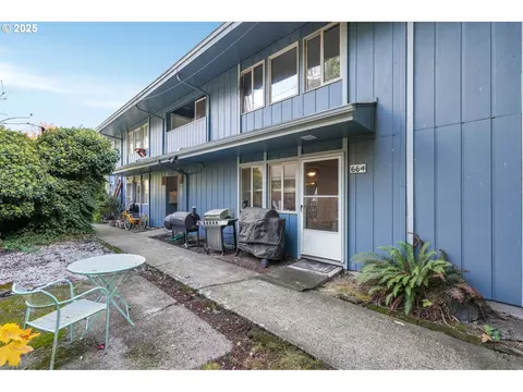 664 Thompson Ave, Salem, OR 97301